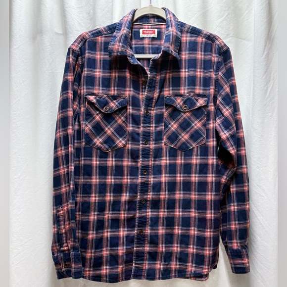 Wrangler Other - Wrangler Men's Blue & Salmon Plaid Shirt size L